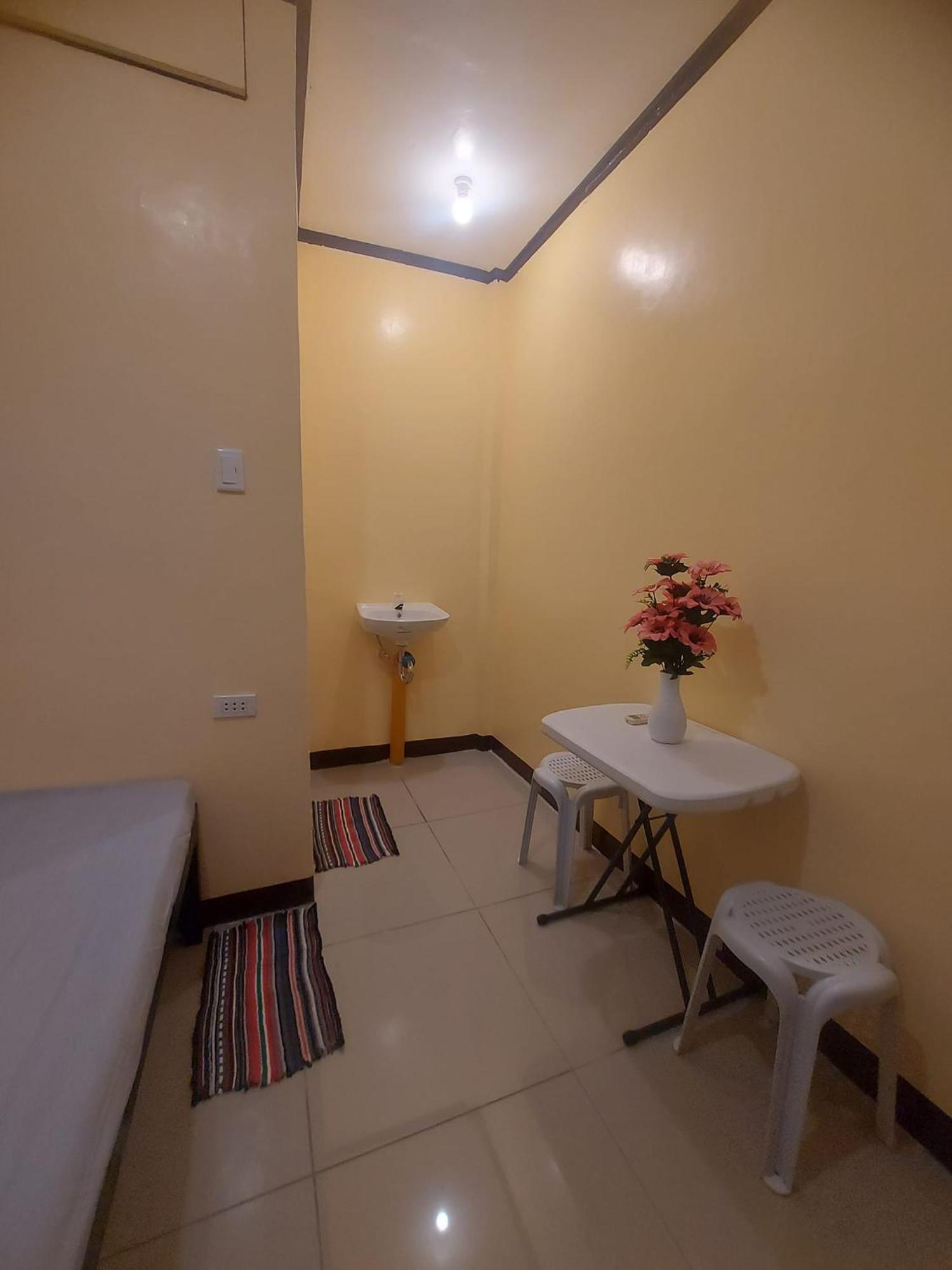 Cheri Backpackers Hostel موالبوال المظهر الخارجي الصورة